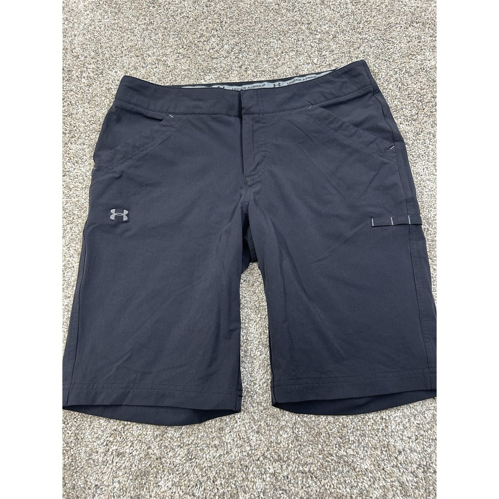 Under Armour Performance Shorts Bermuda Black Women's Size 8 #0373‎